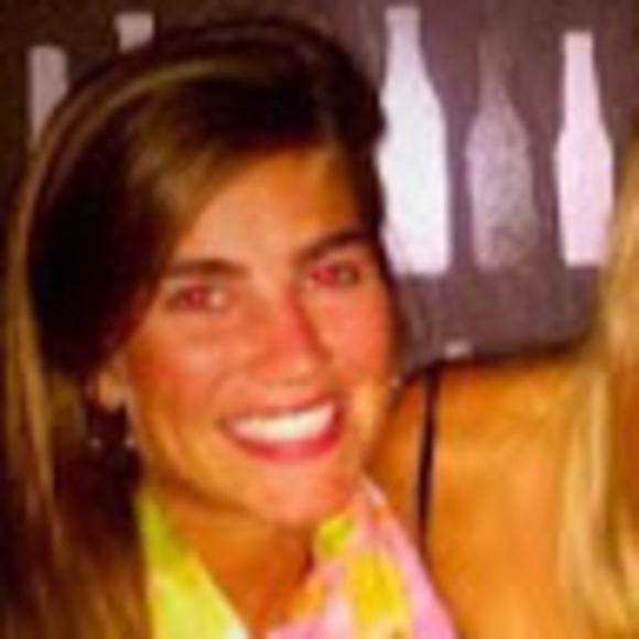 Meet your Posher, Julia - Picture 1 of 1